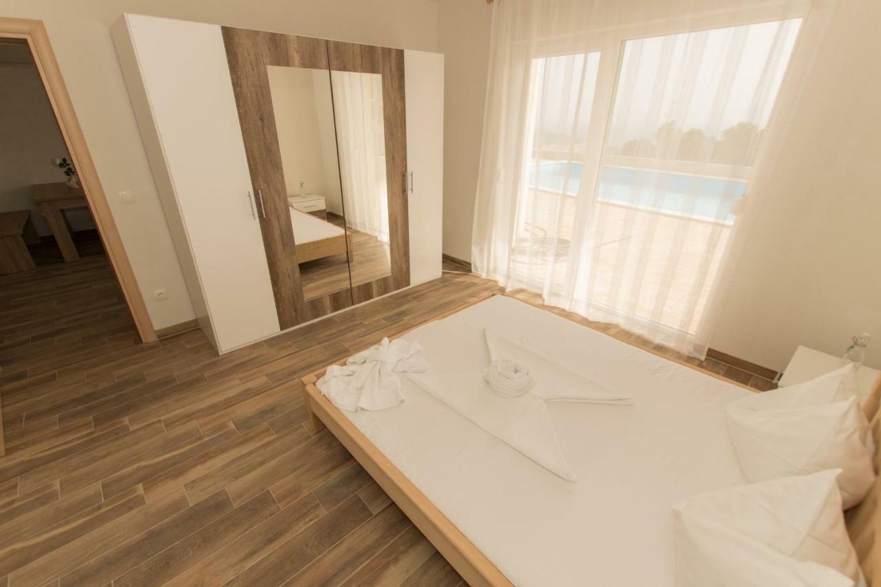 Apartments Matanovi Dvori Makarska Dış mekan fotoğraf