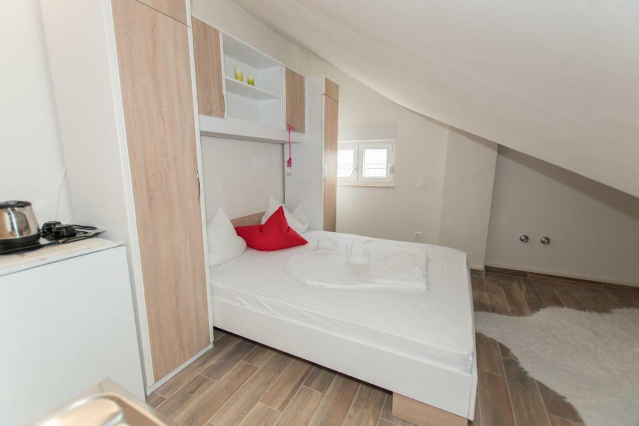 Apartments Matanovi Dvori Makarska Dış mekan fotoğraf